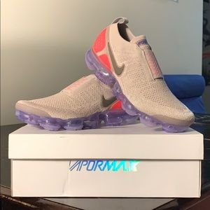 NEW Nike Air VaporMax Sneakers